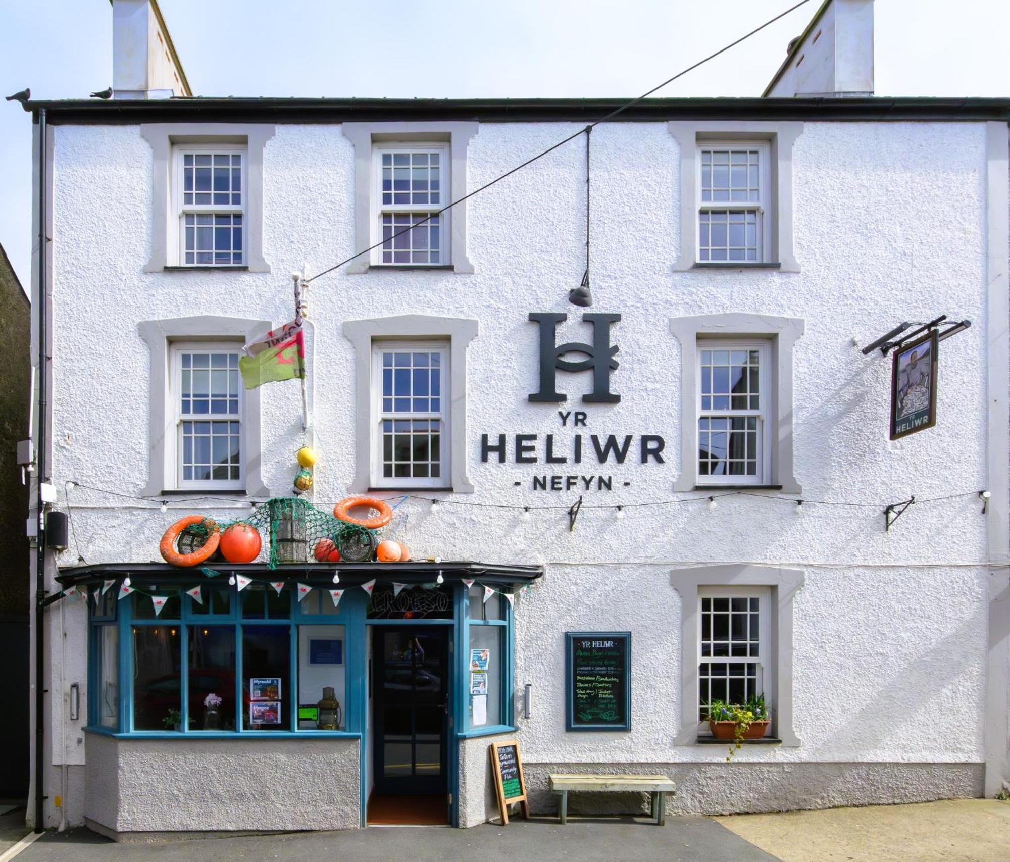 Tafarn Yr Heliwr Hostel Nefyn Buitenkant foto